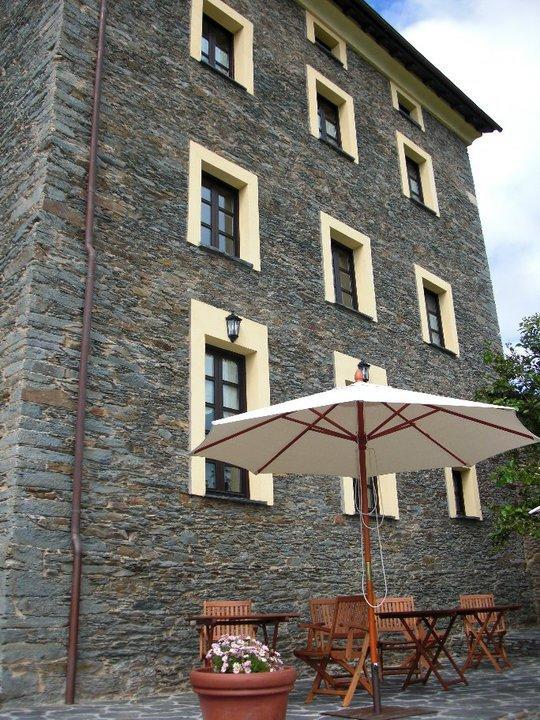 Гостевой дом Casa De Aldea El Conceyu Навия Экстерьер фото